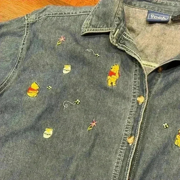 Vintage Winnie The Pooh Button Down Shirt Size Large. Walt Disney World - Picture 3 of 6
